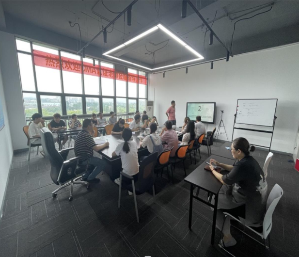 2023年上半年度工作总结会议暨员工生日会